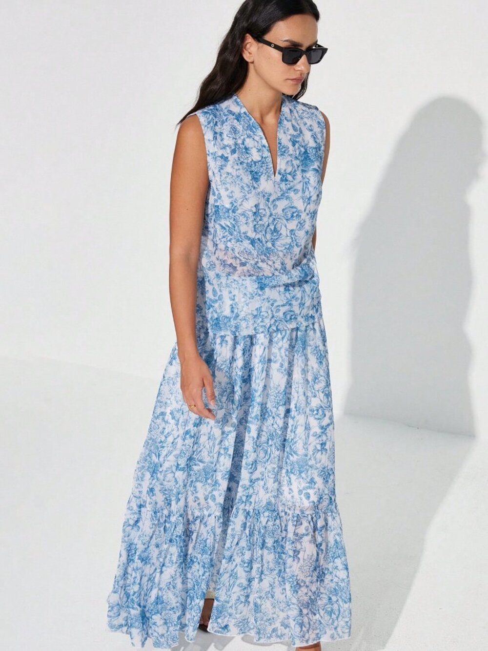 Multicolor Elegant Women's floral Print Maxi skirt and top set coord set - Picture 3 of 7